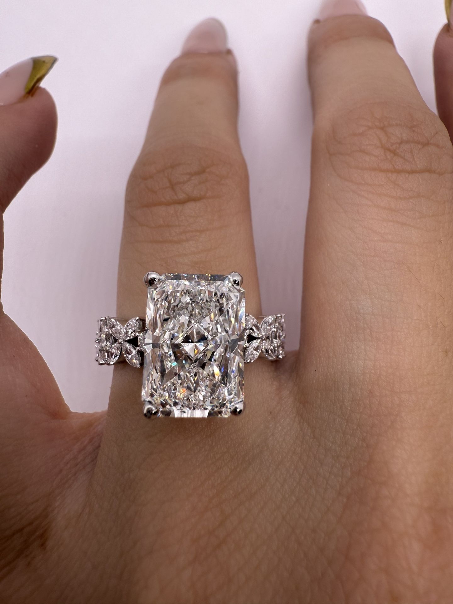 5.05 carat E VS1 radiant Diamond Engagement Ring Lab Marquise Band