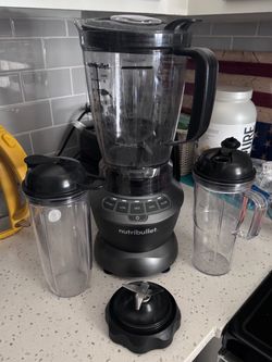 NutriBullet 1200W Full-Size Blender Combo