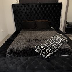 Storage Bed Frame Queen Size 