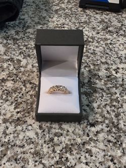 Diamond ring, size 7