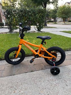 REI co-op rev12 kids bike