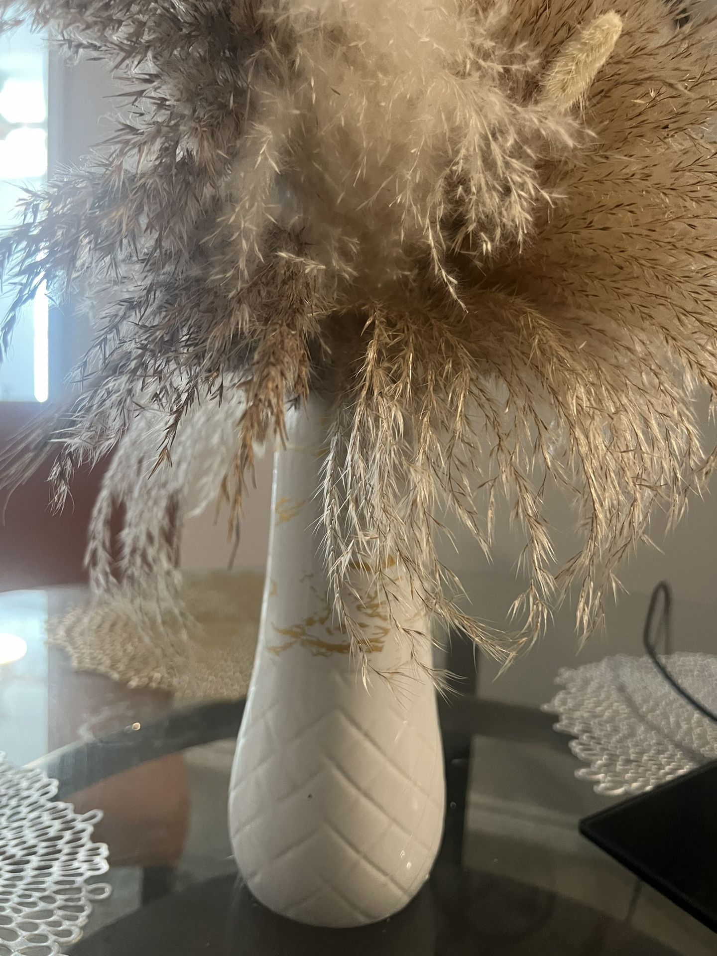Decor Gold And White Vase And Pampas $20 OBO MUST go
