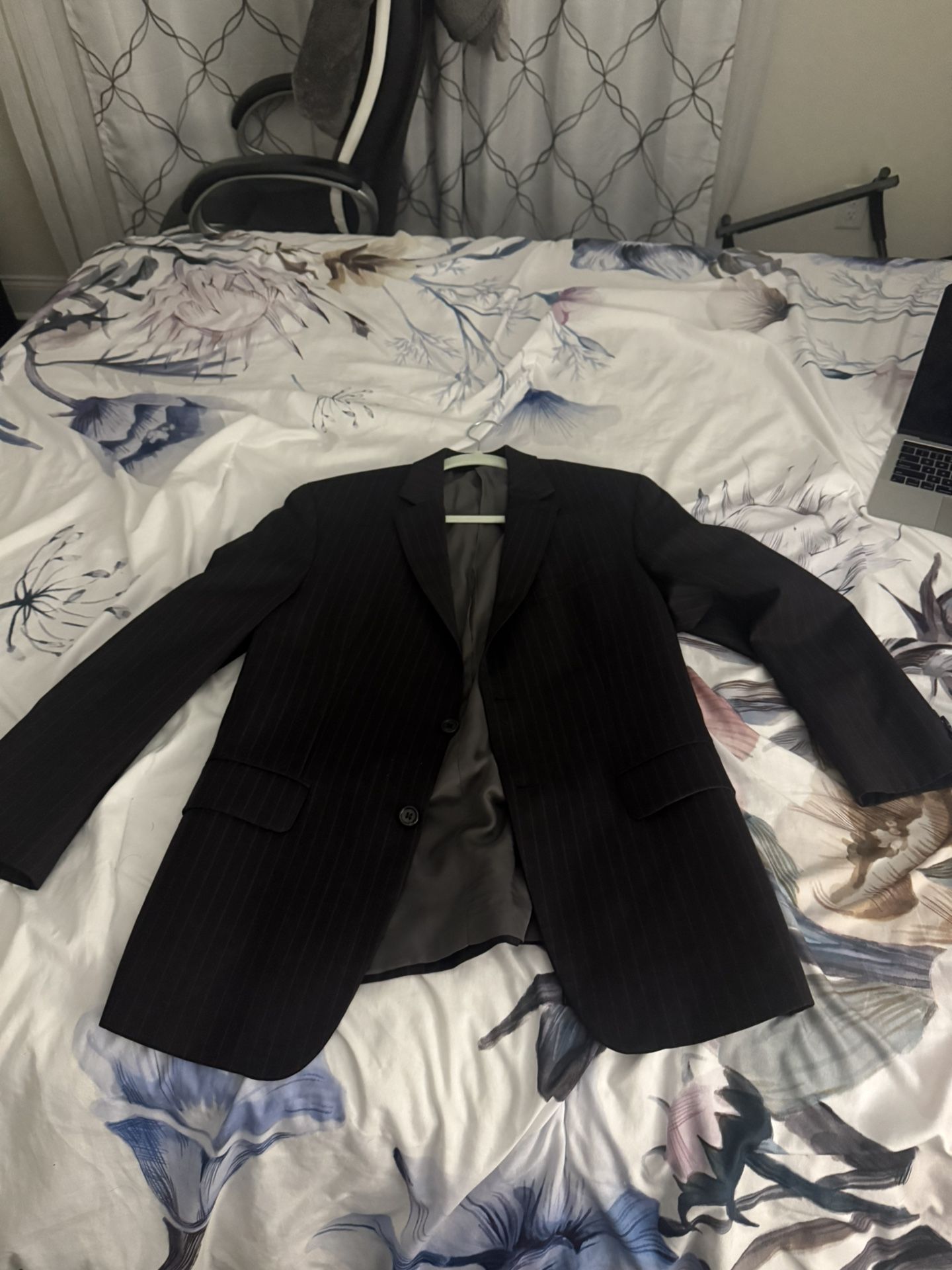 Black Suit(Dry Cleaned) - DM YOUR BEST OFFER