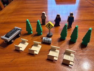 Train Table extra pieces