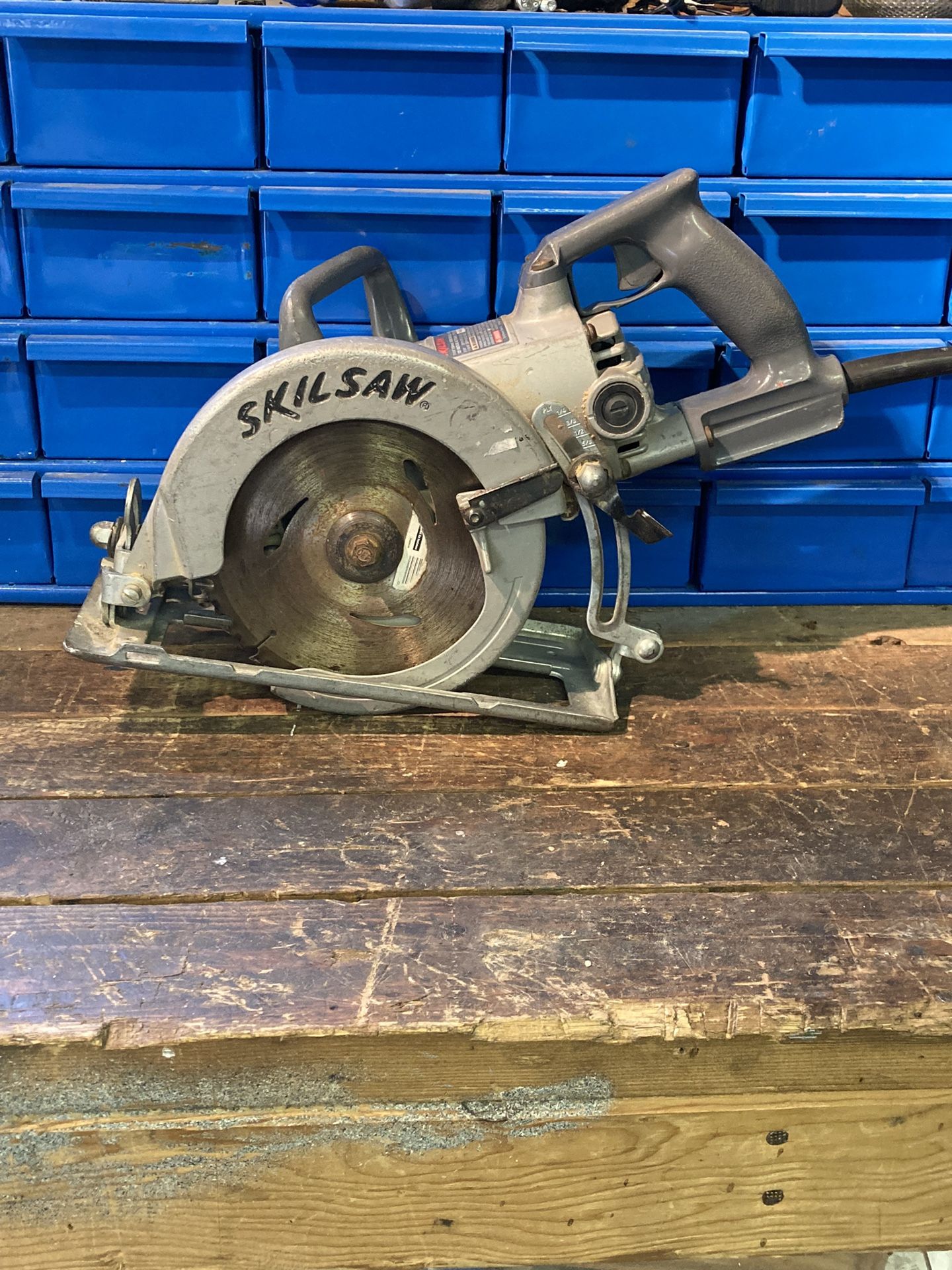 Skill Saw Worm Drive