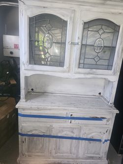 Hutch/Dresser