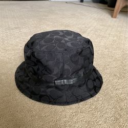 COACH BUCKET HAT - BEST OFFER