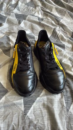 Black and yellow fendi 10 -10,5