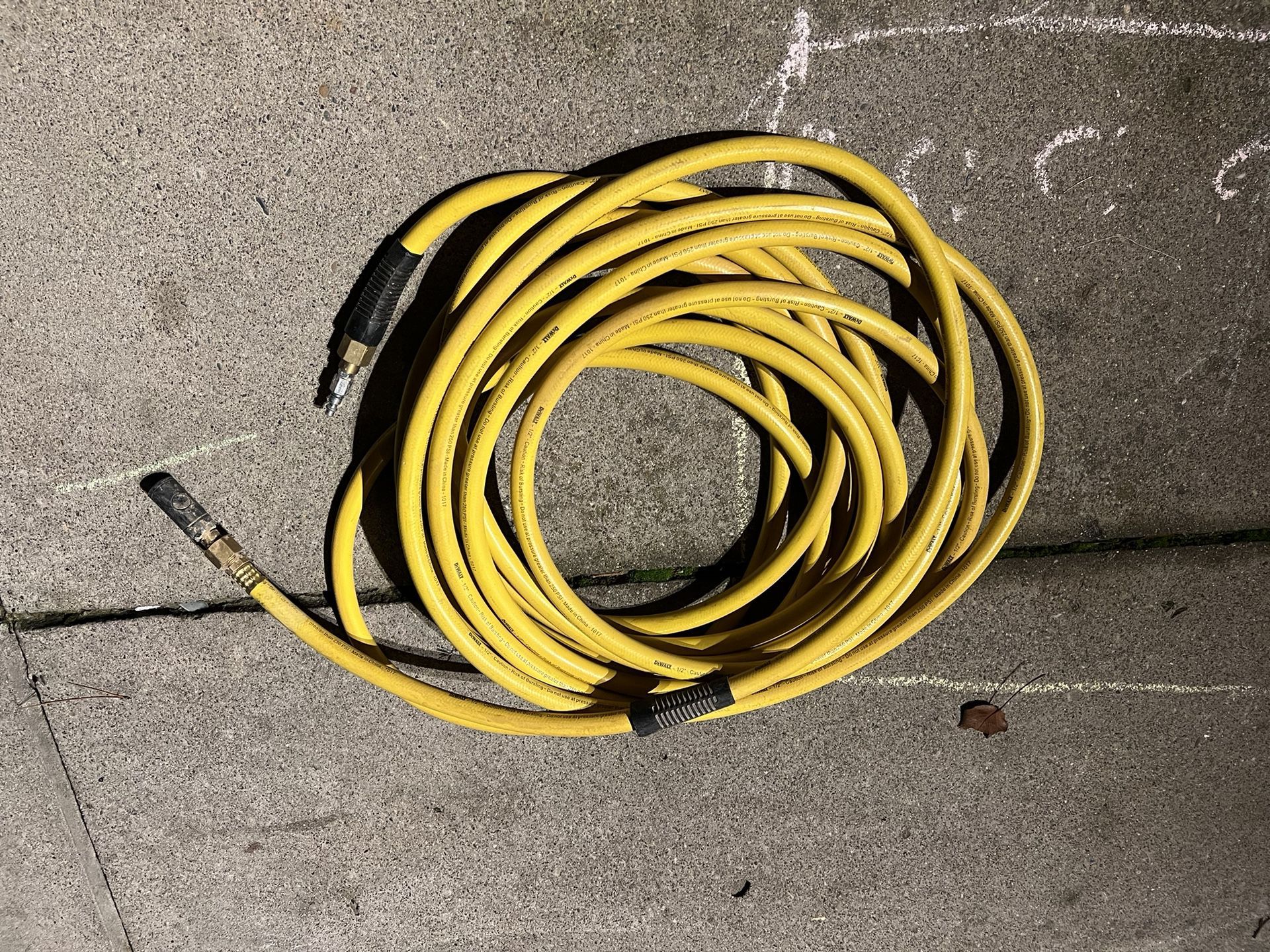 Dewalt 50’ Air Hose 1/2 Inch