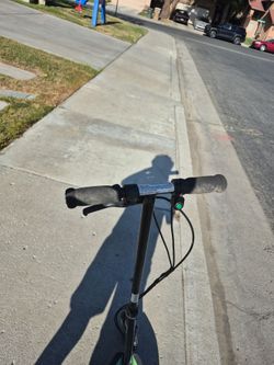 Old razor scooter