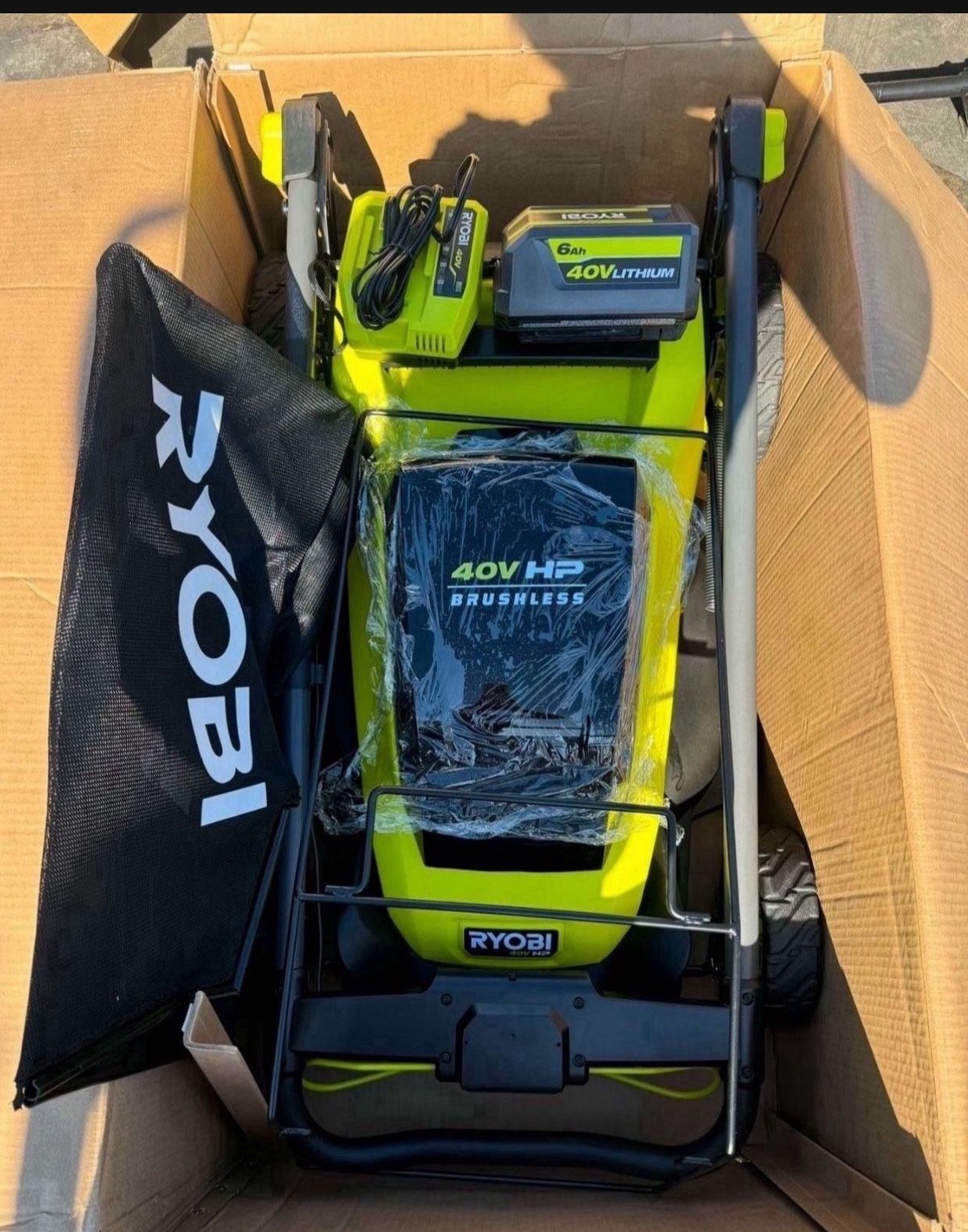 RYOBI 40V HP Brushless 20 in. Cordless Battery Walk Behind Push Mower with 6.0 Ah Battery and Charger