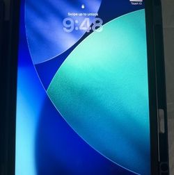 iPad Air M4 11in 128 GB $525 OBO