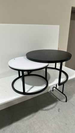 Nesting  Black & White coffee table set