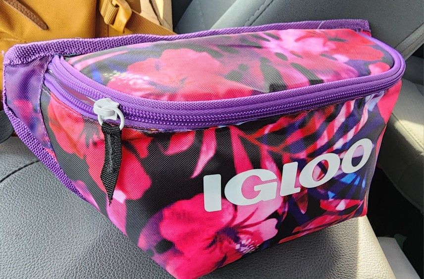 Igloo Insulated Fanny Pack Waist Hawaiian Design