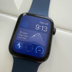 Apple Watch SE 44M