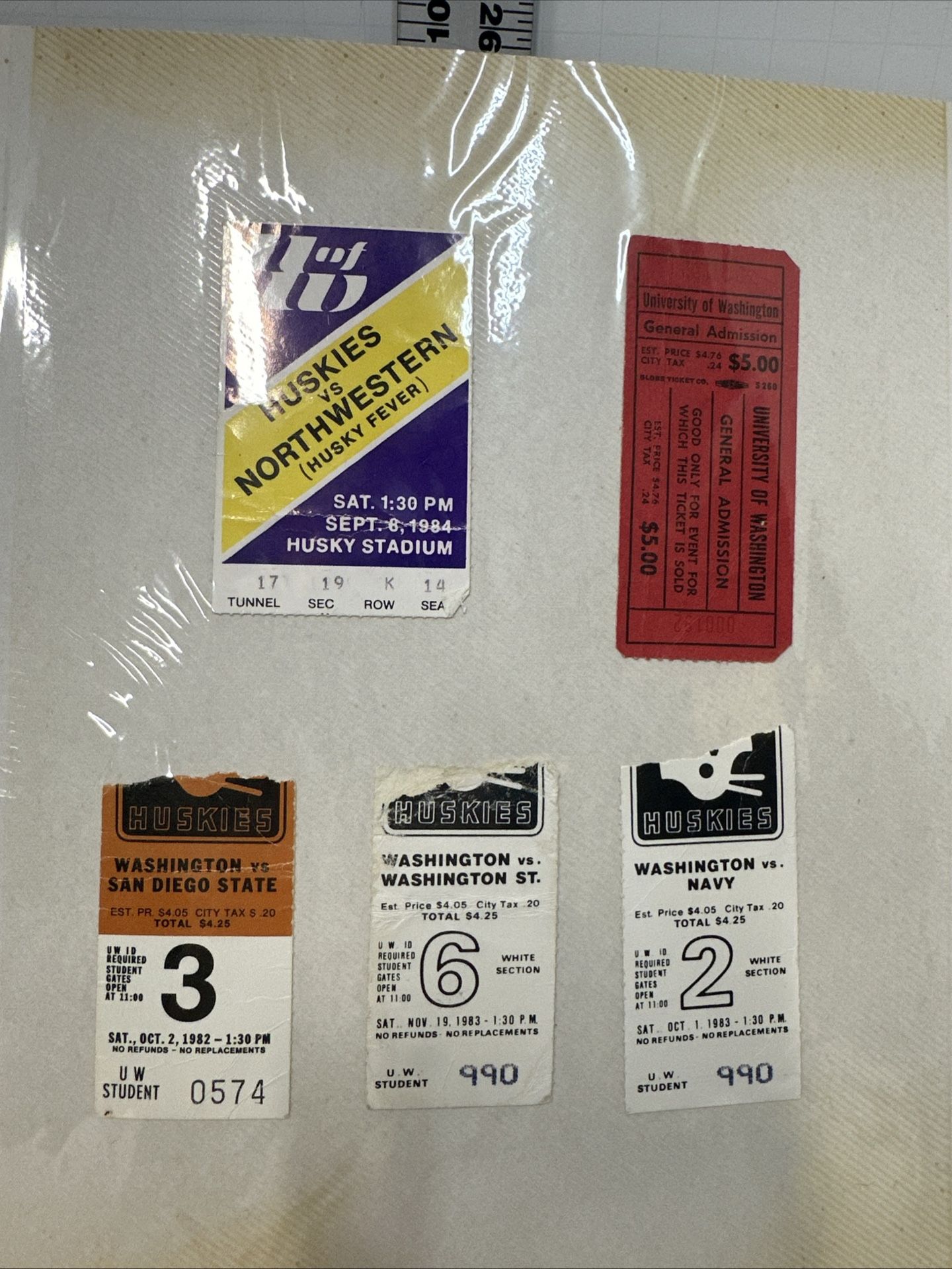 5-University Football Ticket Stubs Dub Huskies Husky 1982-1984 #S9