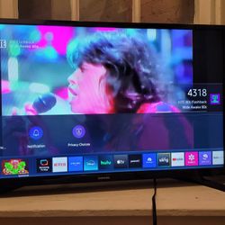 Samsung Flat Screen TV 32"