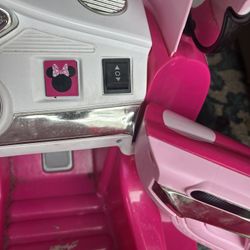 Minnie Mouse Electric Driving Car