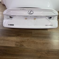 2020 Lexus IS 300 F Sport Trunk 