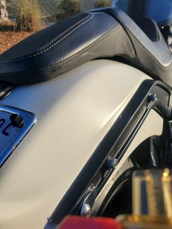 Fat bob rear end