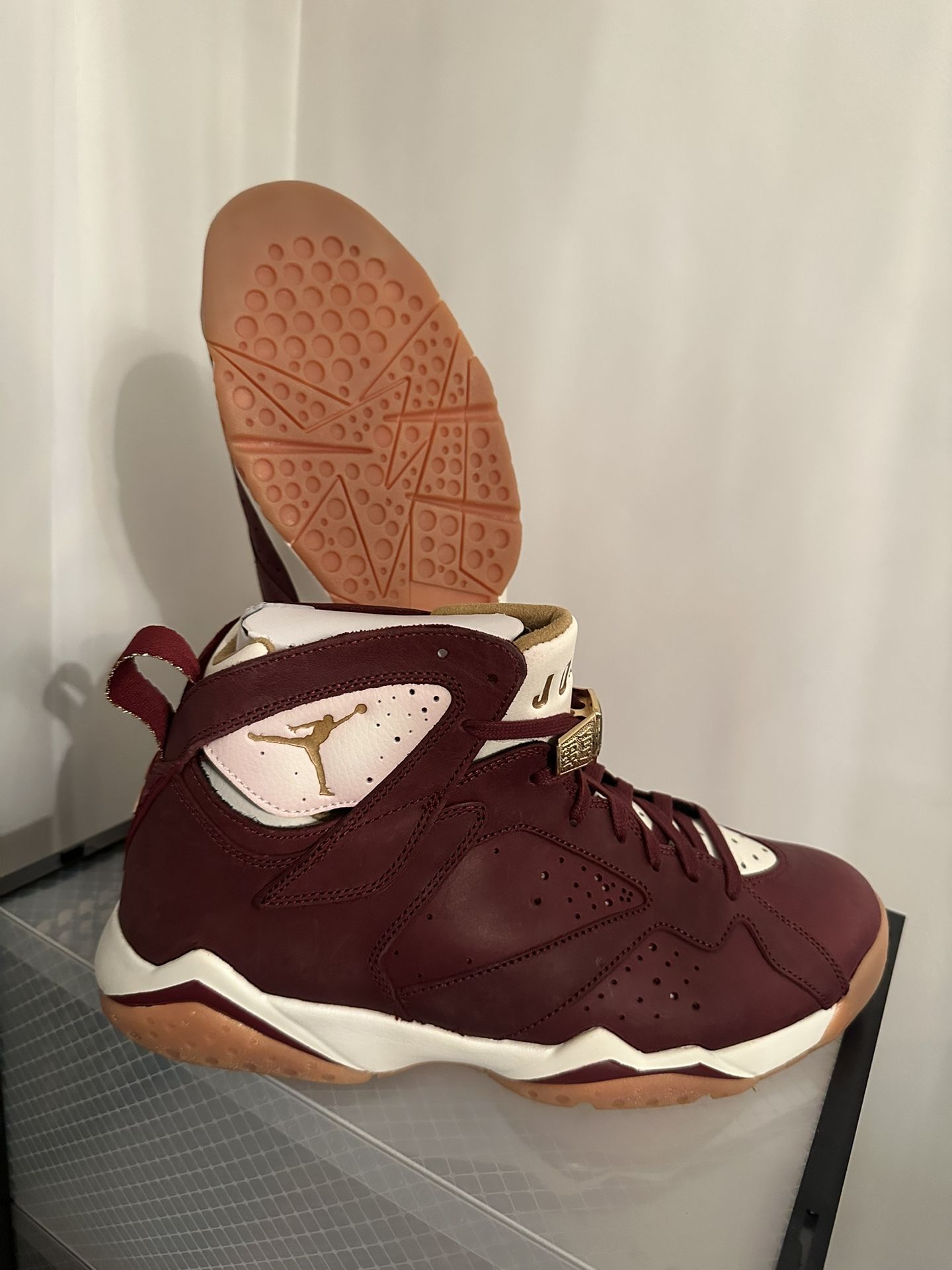 Jordan 7 Retro “Championship Pack Cigar”