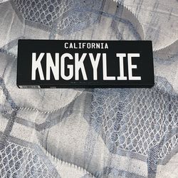 KNGKYLIE CALIFORNIA MAKEUP PALETTE 🎨
