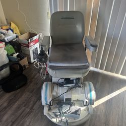 Hover Round Electric Mobile Chair Works Great 