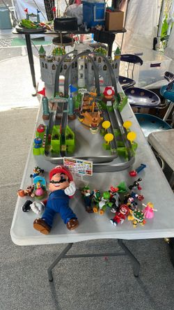 Super Mario, track castle and ship