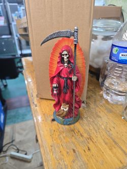 Red ,santa muerte