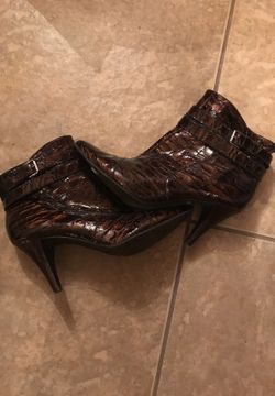 Antonio Melani ankle boots
