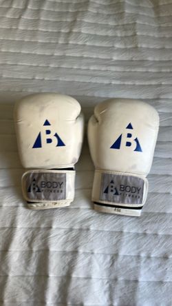 Boxing gloves