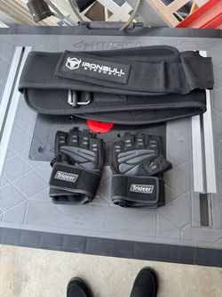 Weight lifting belt size 2x, and gloves size large