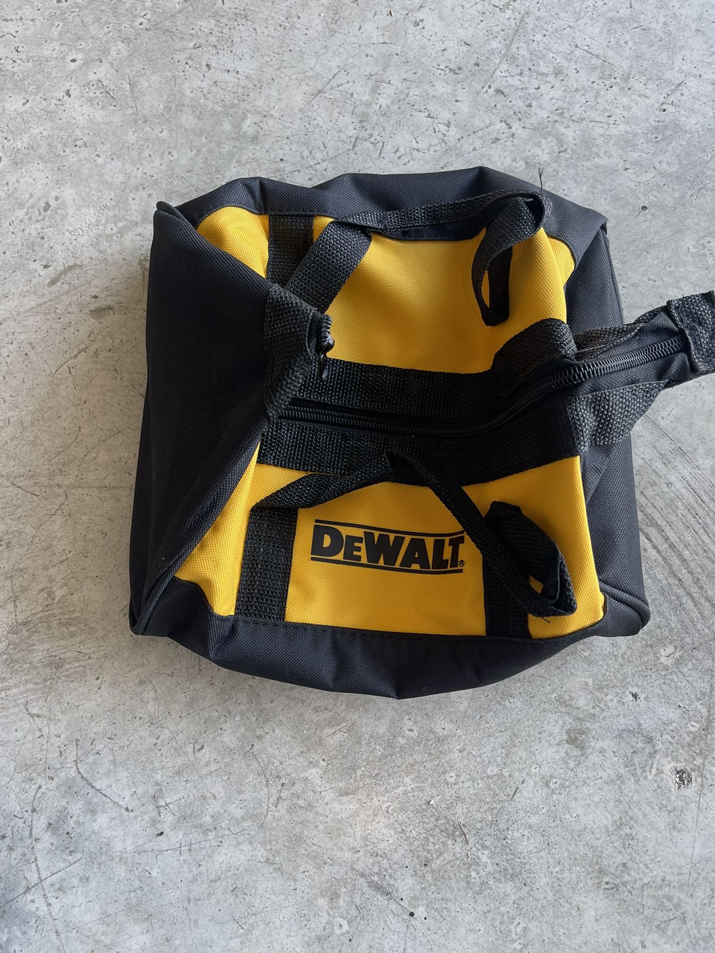 Dewalt