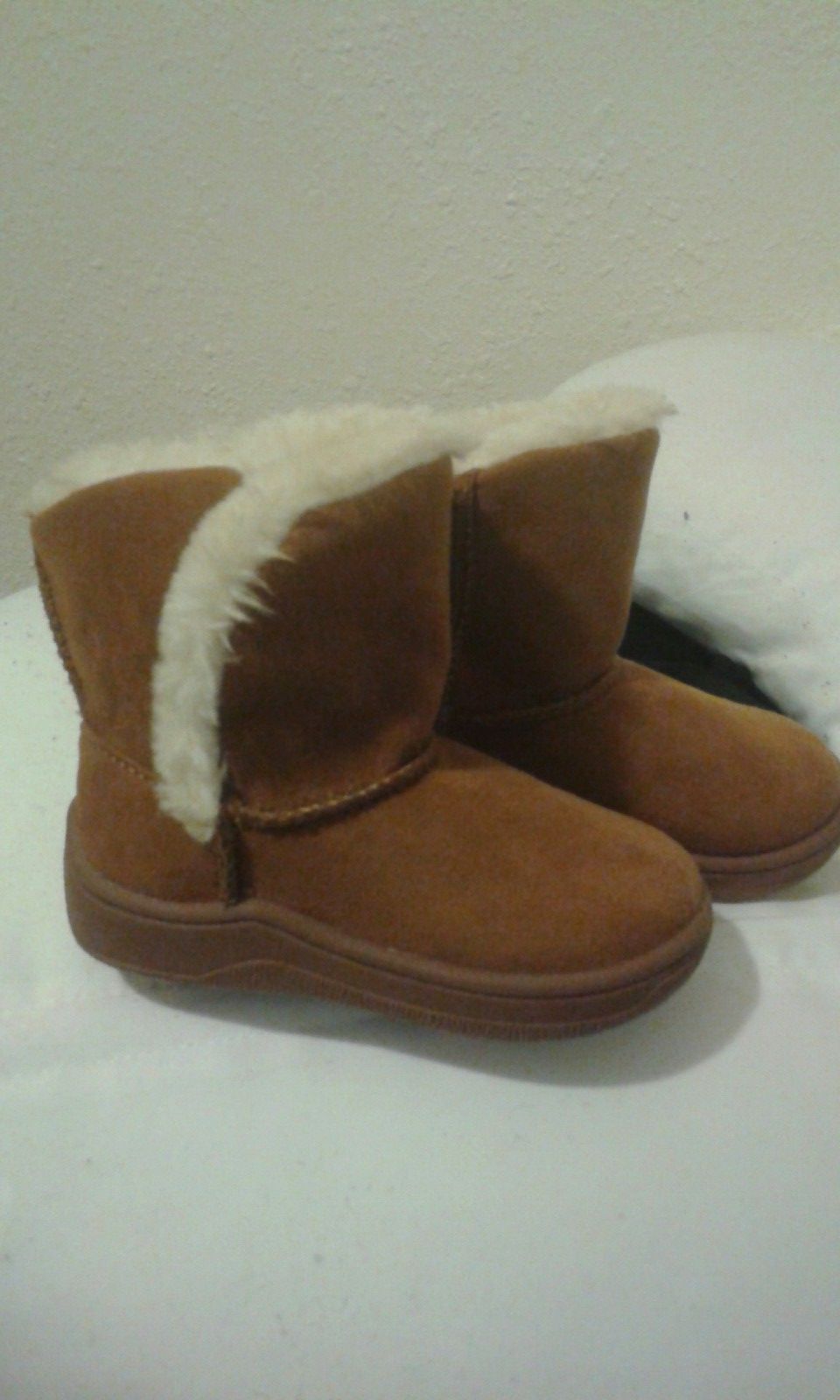 Size 3 infant shoes
