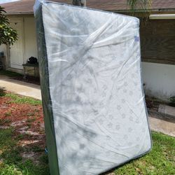 NEW QUEEN MATTRESS AND BOX SPRING -- Also Available In All Sizes.