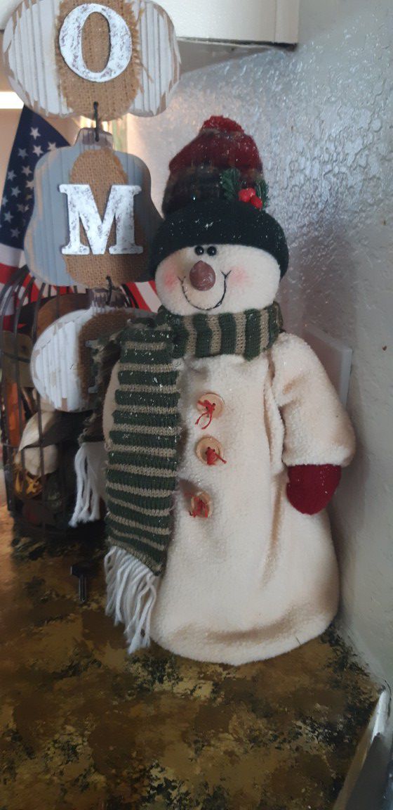 Antique snowman great condition 15 in tall