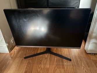 Samsung UR55 28-inch 4K UHD IPS Monitor
