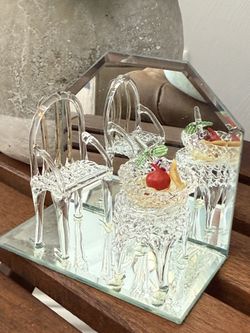 Vintage Spun Glass Chair & Table With Fruit Basket