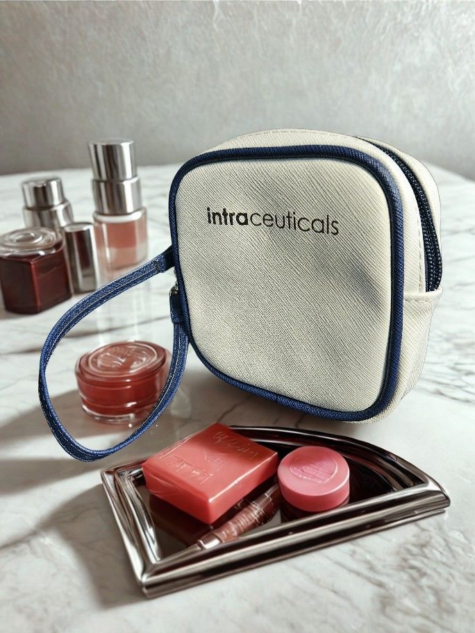 Intraceuticals Cosmetics Bag β Travel Size Beauty Organizer