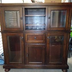 China Cabinet 