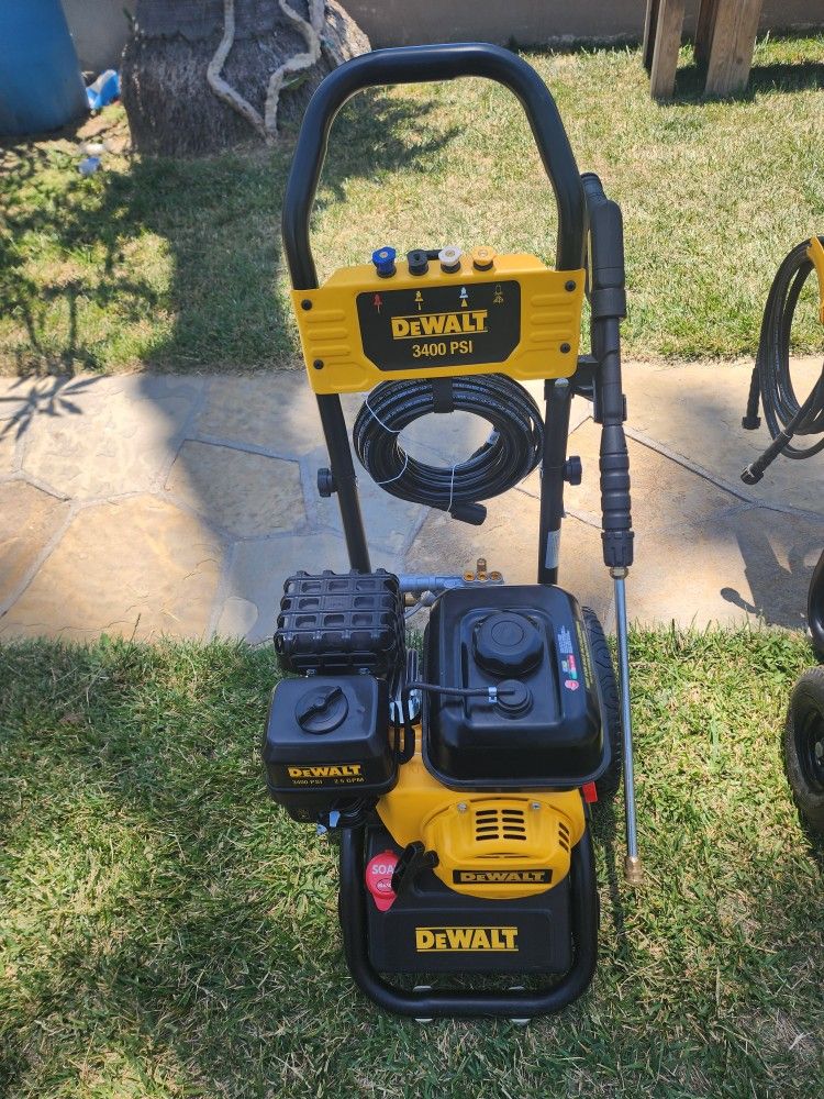 Dewalt 3400 Psi Gas Presure Washer New Only Tested In Oxnard Ca $380 No Offers