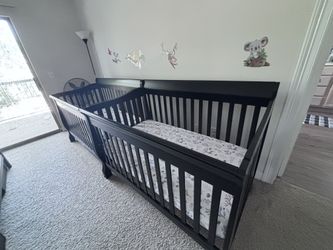 Pair of 2 Matching Cribs + Mattresses & Cover (Great for Twins!)