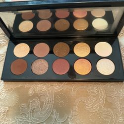 Pat McGrath Eyeshadow Palette 
