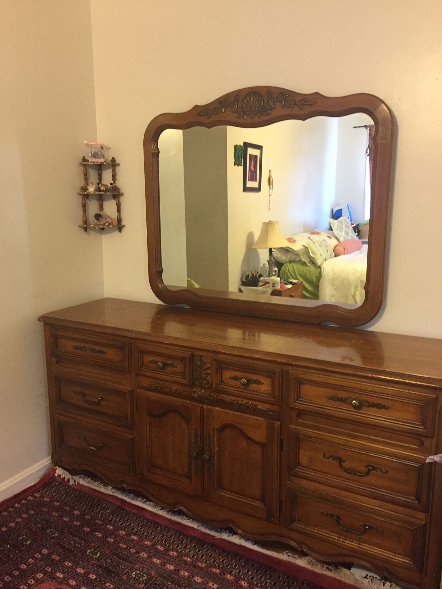 Sale moving Beautiful dresser with mirror 71x34 and 19. Bring 2 people and transportation Make an offer