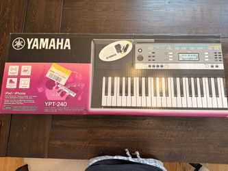 Yamaha YPT-240 Keyboard