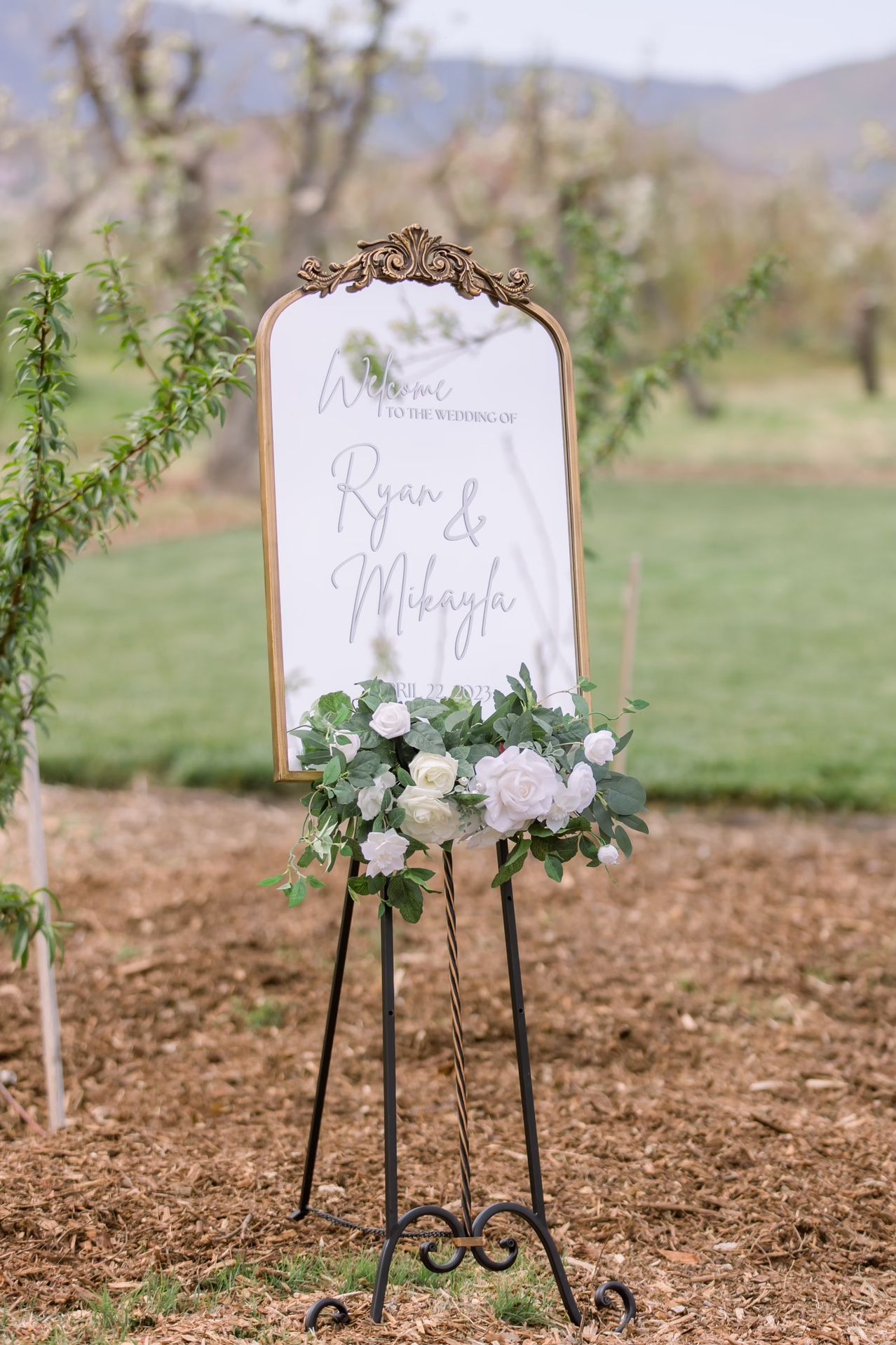 Ling’s moment wedding Bouquet