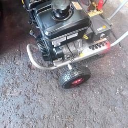 Pressure Washer New