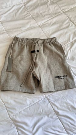 Essential shorts  size L