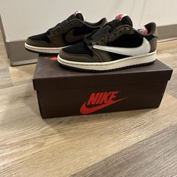 Jordan 1s Travis Scott 