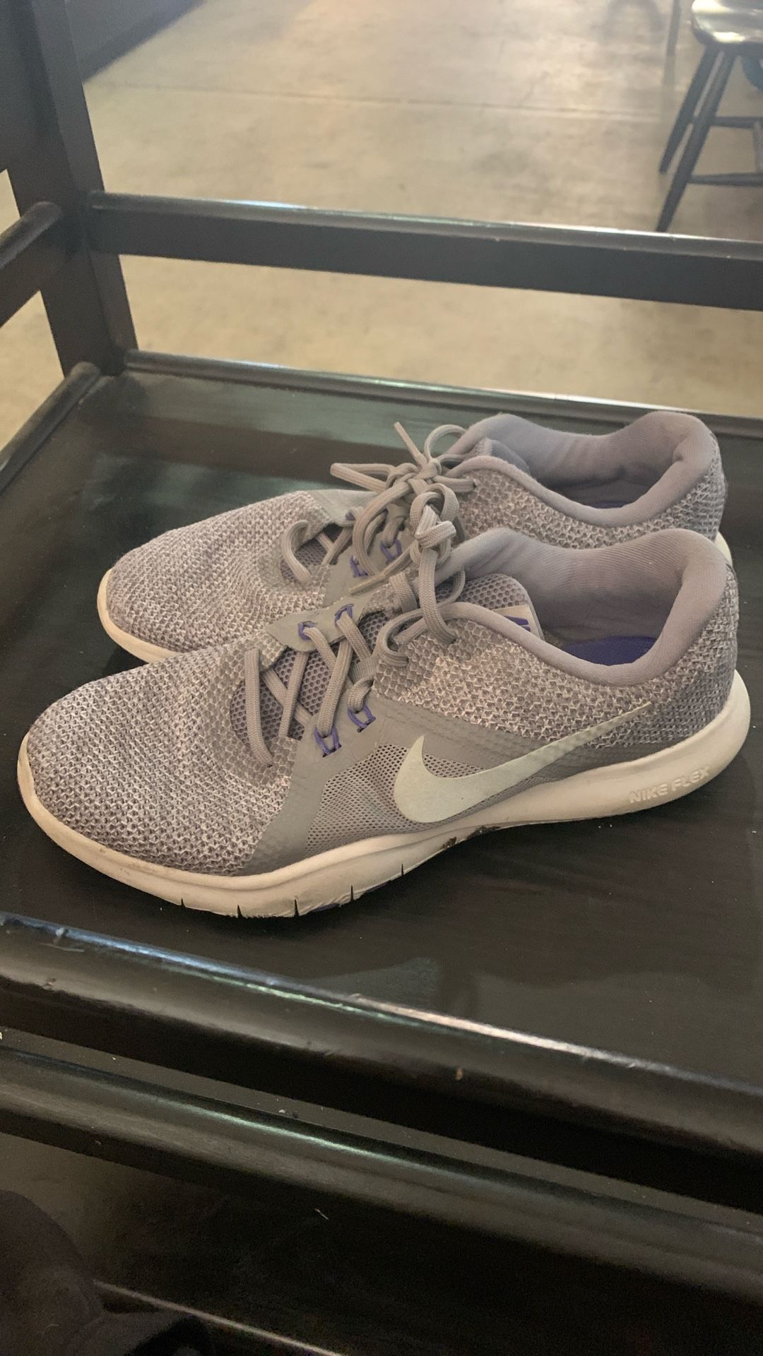 Women’s Running Shoes Size: 10